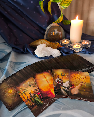 Výklad tarotu na listopad 2025